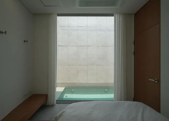 화양연화 Auberge de jeunesse *