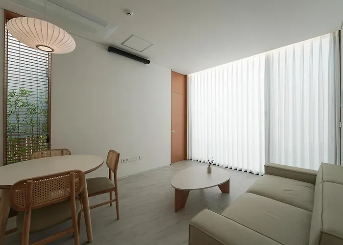 Auberge de jeunesse 화양연화